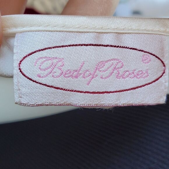 Bed of Roses sheer ivory chemise - Picture 9 of 14